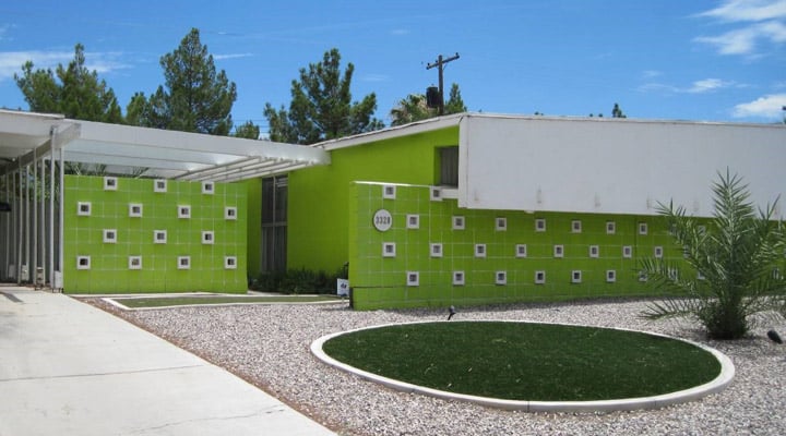 A building with green grass
