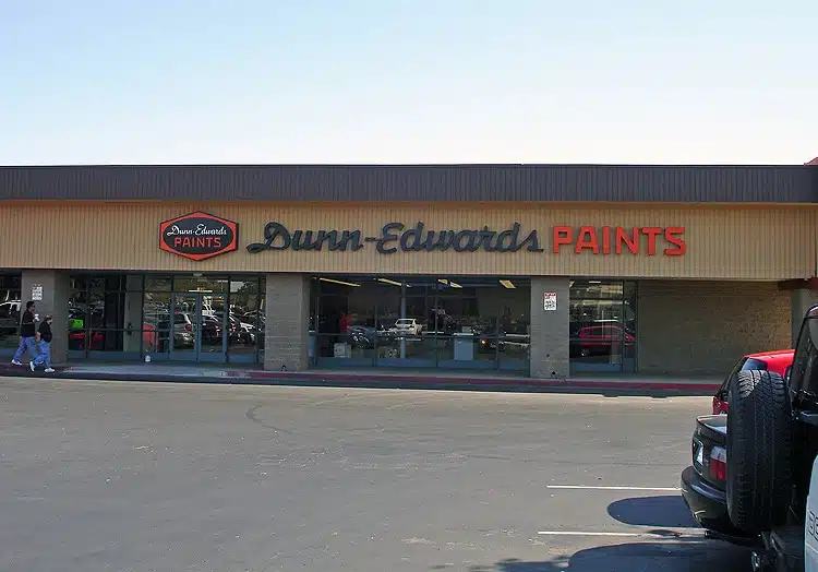 Dunn-Edwards Paint Store in Bakersfield CA 93309