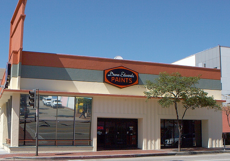 Dunn-Edwards Paint Store in Glendale CA 91205