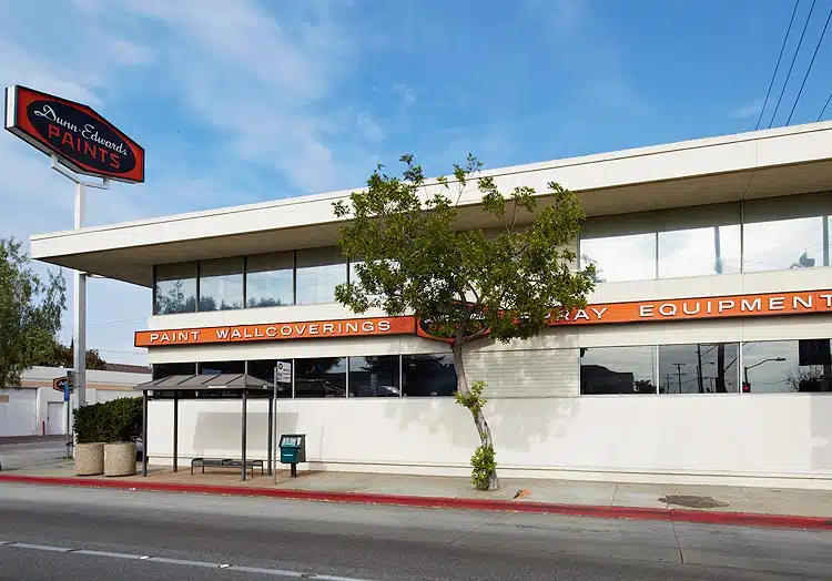 Dunn-Edwards Paint Store in Maywood CA 90270