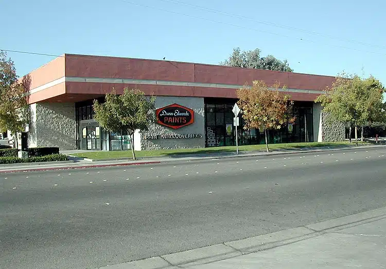 Dunn-Edwards Paint Store in Modesto CA 95350