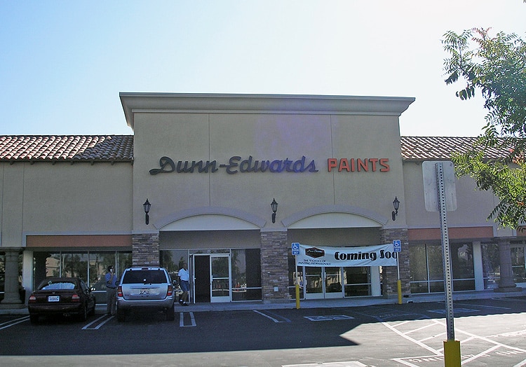 Dunn-Edwards paint store near Norwalk CA 90650