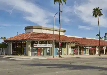 Dunn-Edwards Paint Store in Palm Springs CA 92262