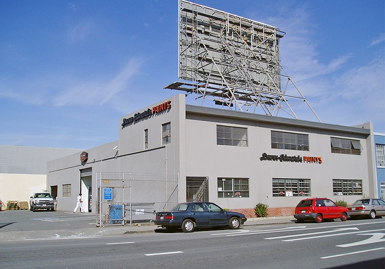 Dunn-Edwards Paint Store in San Francisco CA 94107
