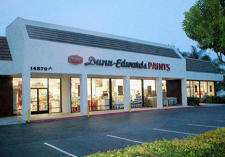Dunn-Edwards paint store near Whittier CA 90605